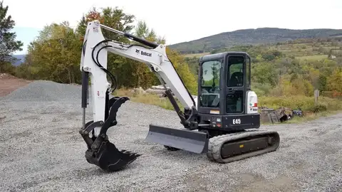 2016 Bobcat E45 Compact Excavator